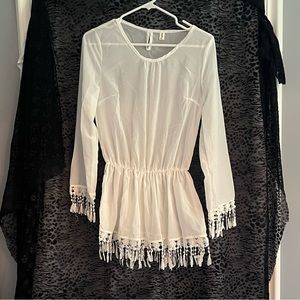 NWOT Woman’s size small coverup $9